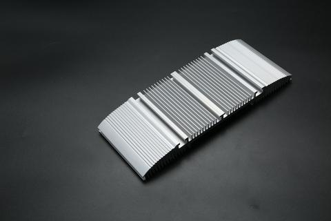 6063鋁合金材質加工散熱器的優點